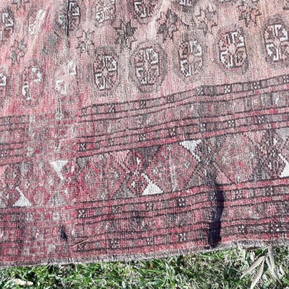 Vintage Handknotted Anatolian Wool Rug - Picture 7 of 7